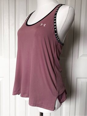 Under Armour Women's Heat Gear Training Tank Top in Mauve Size Small